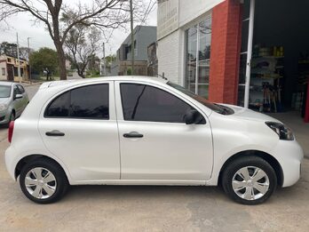 March active pure drive 1.6 2017 80.000km. Vendo o permuto mayor-menor