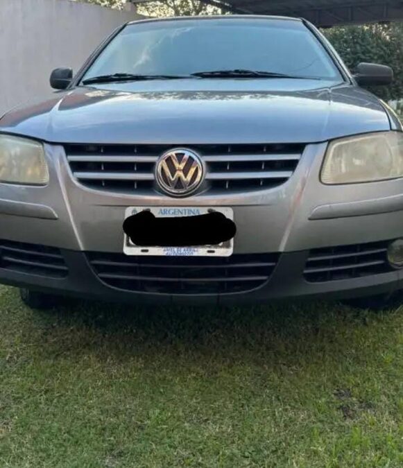 VW GOL 2007 SEDAN 3 P
