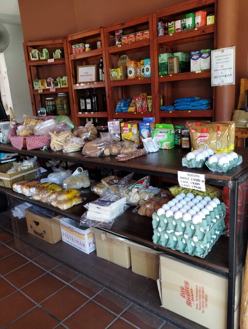 SE VENDE FONDO DE COMERCIO