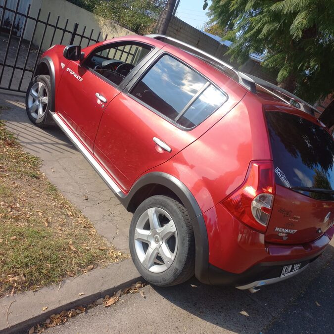 VENDO SANDERO STEPWAY 2011