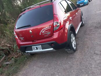 VENDO SANDERO STEPWAY 2011