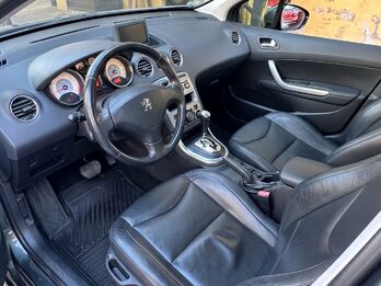 Peugeot 408 2.0 Feline 143cv