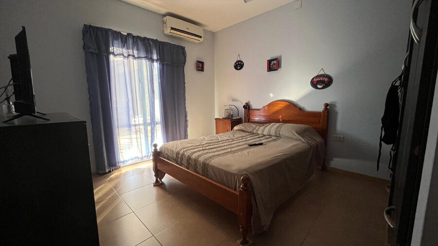 Vendo Casa Moderna en Oro Verde!