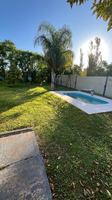 Vendo Casa Moderna en Oro Verde!