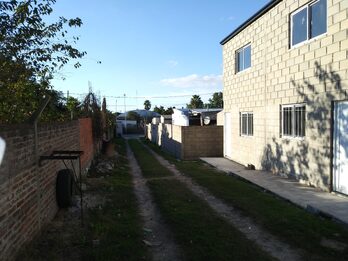 Estacion Parera - Calle Del Mate 4742 zona ob Maya y Francia