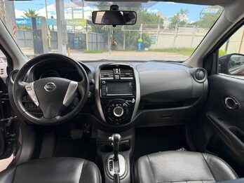 Nissan Versa 2019 AT