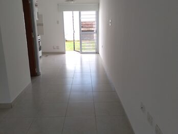 EXCELENTE DÚPLEX ZONA LEBENSOHN ALQUILA PROPIETARIO