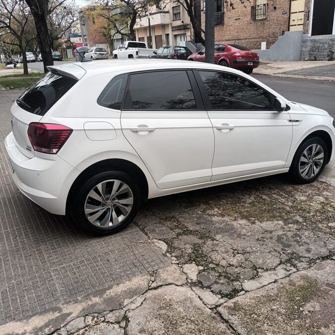 VOLKSWAGEN POLO 2018 - FINANCIAION
