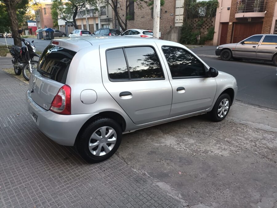 RENAULT CLIO 2014