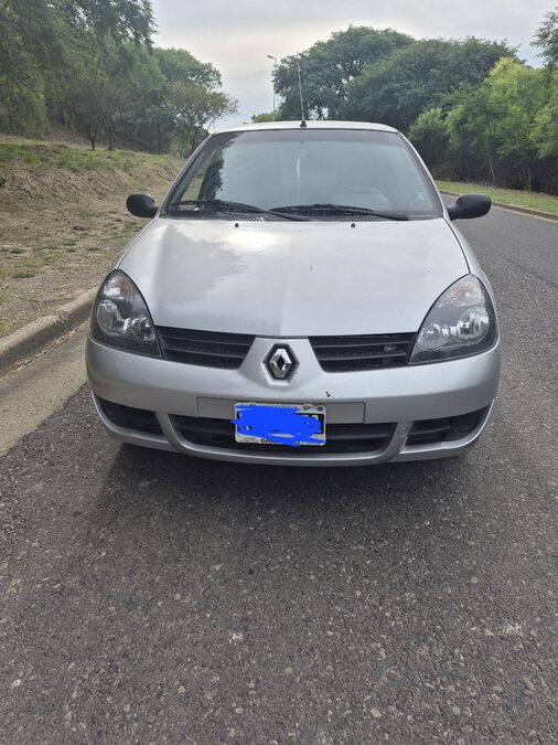 Clio autentique 5 ptas 1.2