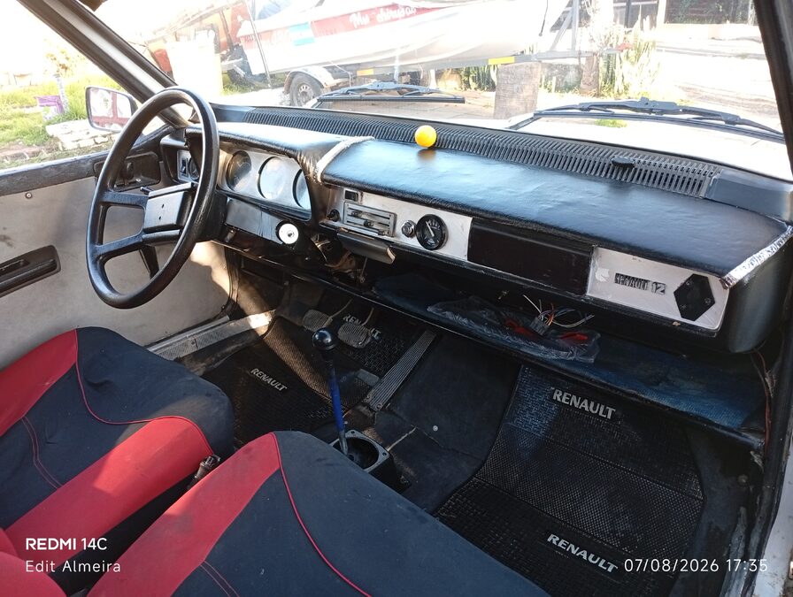 Renault 12
