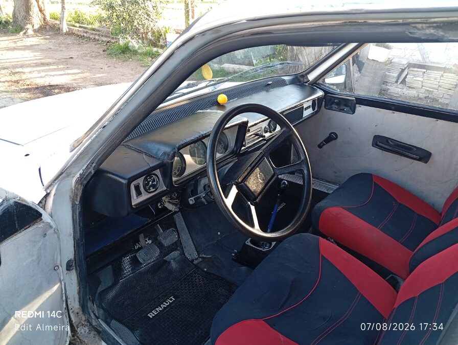 Renault 12