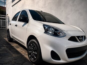 NISSAN MARCH 1.6 ACTIVE PURE DRIVE F2 M/T - AÑO 2.019
