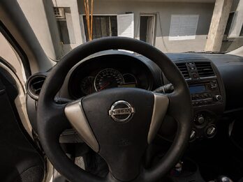NISSAN MARCH 1.6 ACTIVE PURE DRIVE F2 M/T - AÑO 2.019
