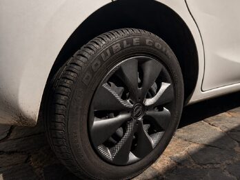 NISSAN MARCH 1.6 ACTIVE PURE DRIVE F2 M/T - AÑO 2.019