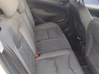 Vendo Peugeot 308 ALLURE CON NAVEGADOR