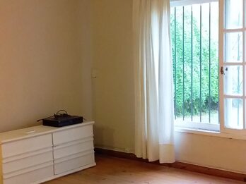 Venta - Av. Larramendi . Potencial Esquina 2000m2 + 2 casas