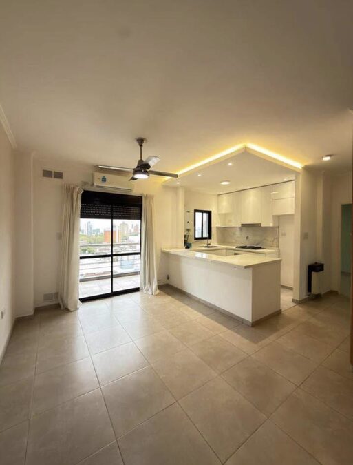 Alquiler espectacular departamento 2 dormitorios + cochera calle Buenos Aires