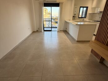 Alquiler espectacular departamento 2 dormitorios + cochera calle Buenos Aires