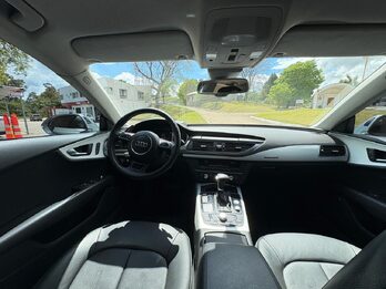 AUDI A7 Sportback 3.0 T FSI Quattro. Recibo vehiculos