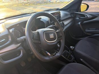 FIAT Cronos Drive 1.3 GSE BZ. Recibo vehiculos