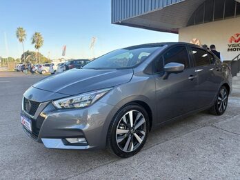 NISSAN Versa 1.6 Exclusive CVT