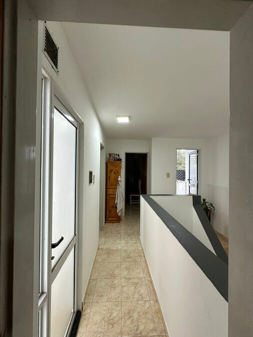 DUPLEX GAS NAT. DOS DORMITORIOS PERMUTA POR SAN AGUSTIN