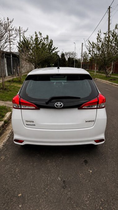 TOYOTA YARIS 1.5 XS CVT 5P - AÑO 2.024