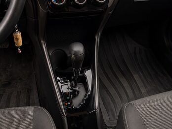 TOYOTA YARIS 1.5 XS CVT 5P - AÑO 2.024