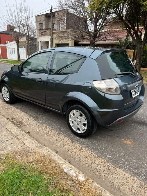 Ford Ka 1.0 2011