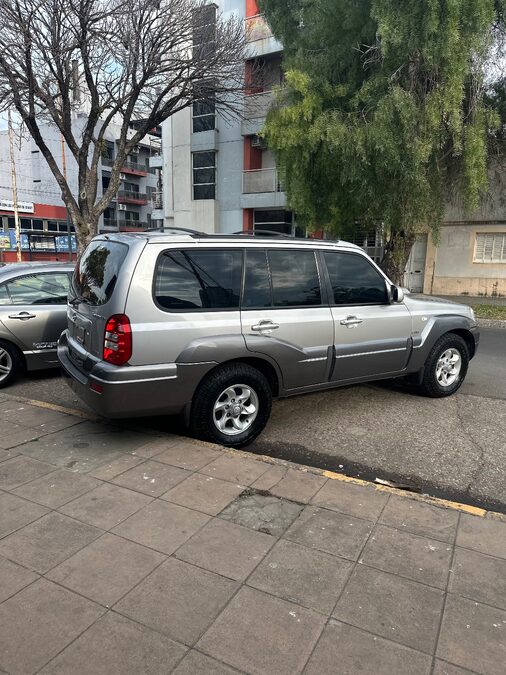 Vendo impecable Hyundai terrcan