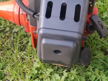 Vendo motoguadaña husqvarna 132R