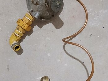 Regulador de Gas Envasado tubo 45