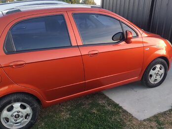 VENDO CHEVROLET SPARK