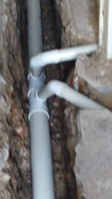 PLOMERO CLOACAS SANITARIOS