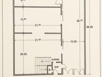 Se Alquila Galpón 📍Calle Alsina, 1200m2. gran tinglado, ideal polirubros