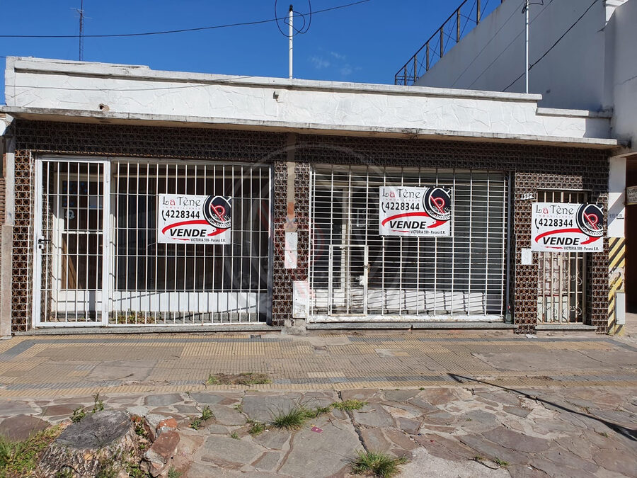 CASA + 2 LOCALES | ¡EXCELENTE INVERSIÓN!