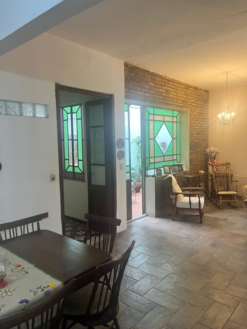 Hermosa Casa en Pleno Centro, 4 dormitorios, Patio
