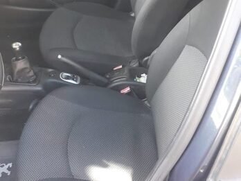 Peugeot  207  compact allure 1.4
