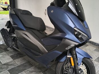 Hermosa moto 170 c.c marca Zanella