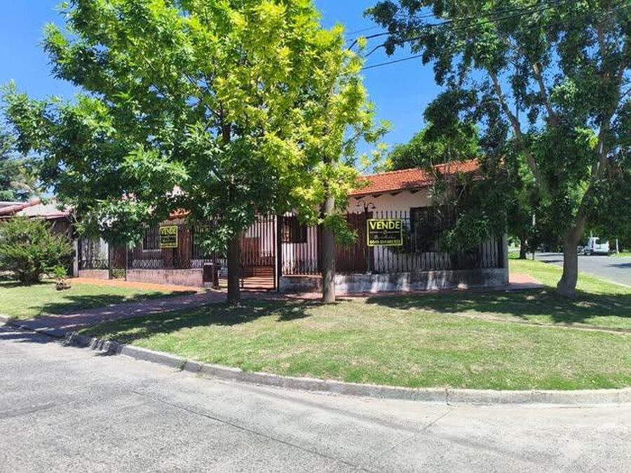 Casa a Reciclar en Venta Zona Paracao