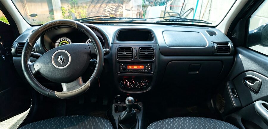 RENAULT CLIO MÍO 2015 ! 🔥 Versión Confort Pack Sat – 83.000kms