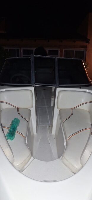vendo o permuto  lancha excelente