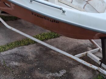 vendo o permuto  lancha excelente