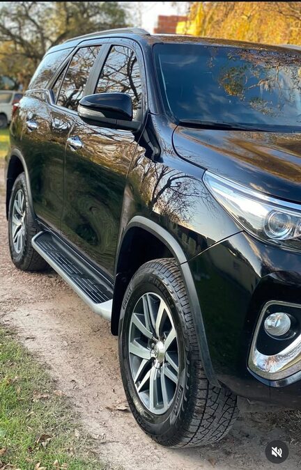 Toyota SW4 srx 2.8 4x4 2018. 7 as. IMPECABLE!