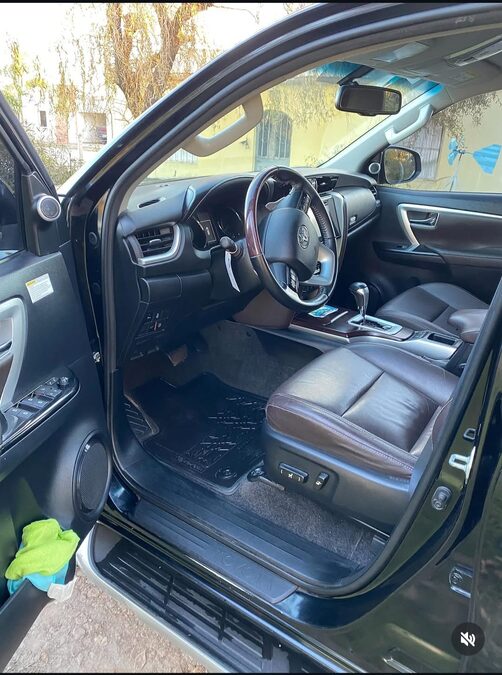 Toyota SW4 srx 2.8 4x4 2018. 7 as. IMPECABLE!