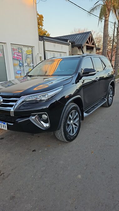 Toyota SW4 srx 2.8 4x4 2018. 7 as. IMPECABLE!