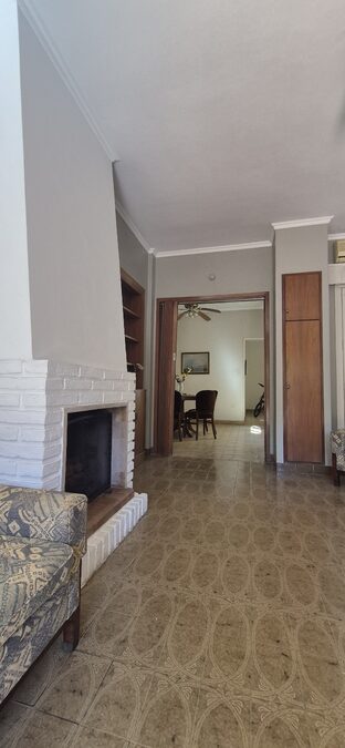 VENTA CASA / ZONA RESIDENCIAL PARQUE / 3DORM / 2 BAÑOS / 1 COCHERA