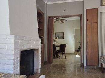 VENTA CASA / ZONA RESIDENCIAL PARQUE / 3DORM / 2 BAÑOS / 1 COCHERA