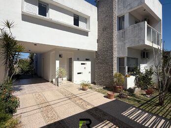 GRAN CASA ZONA GOLF